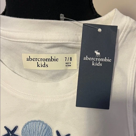 Abercrombie & Fitch Kids White Tank with Blue Shell Design - Picture 2 of 5